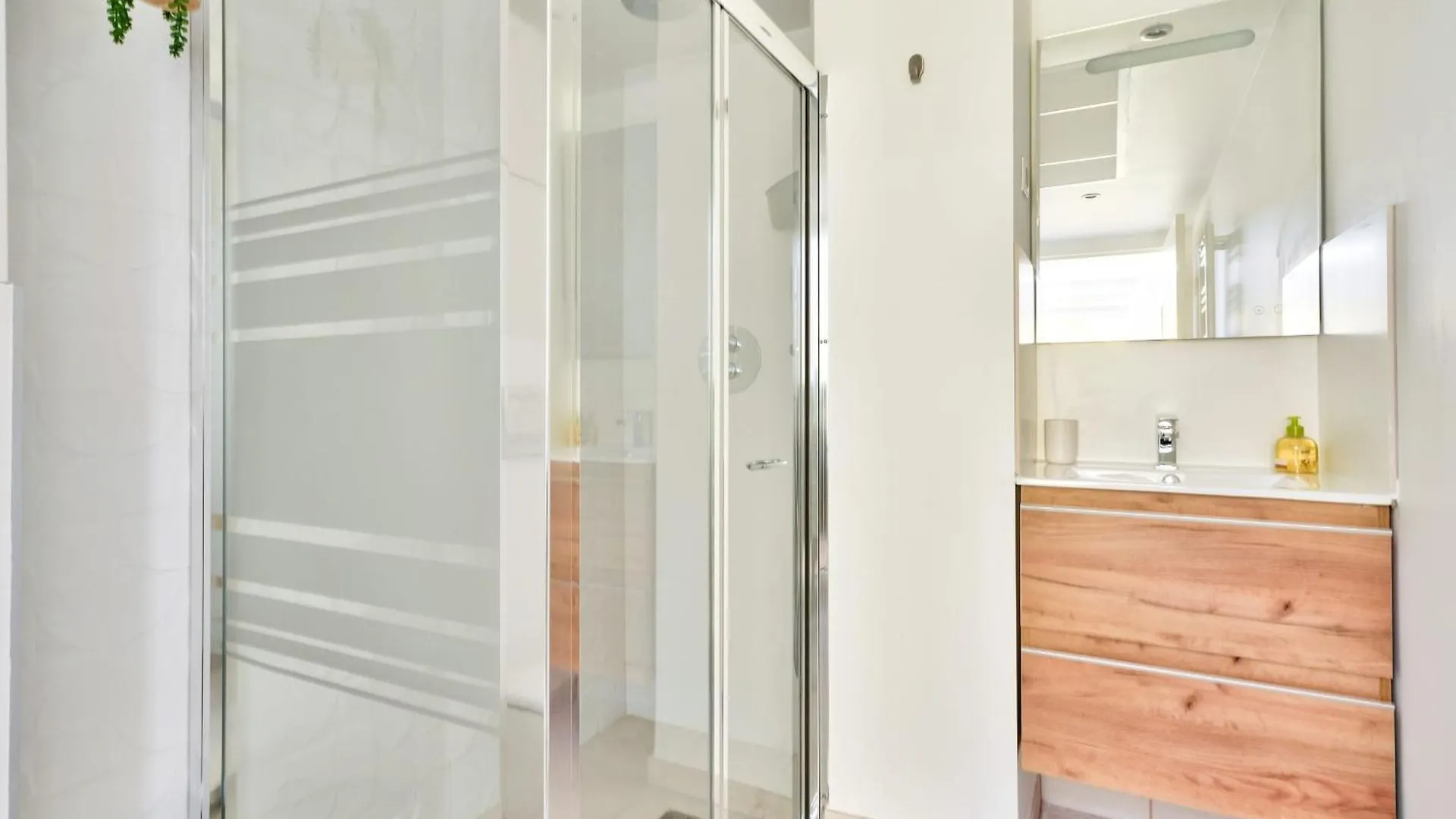 Appart Avec Parking Et Clim Proche Vieux-Port Appartement Marseilles Frankrijk